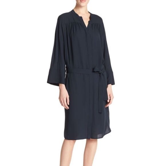 VINCE Silk Shirred Belted Shirtdress Coastal Blue Size Small - Picture 1 of 13
